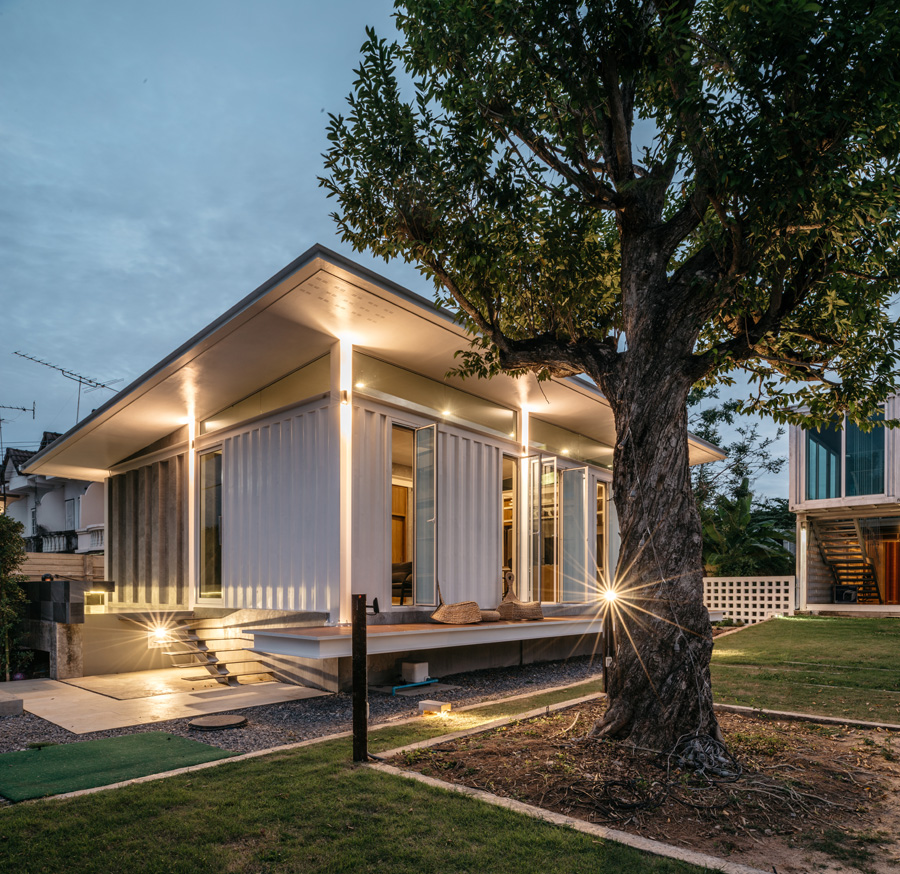 แบบบ้านตู้คอนเทนเนอร์ เปลี่ยนตู้ 15 ใบ เป็นบ้าน 1 หลังใหญ่ กับอีก 1 หลังน้อย-20