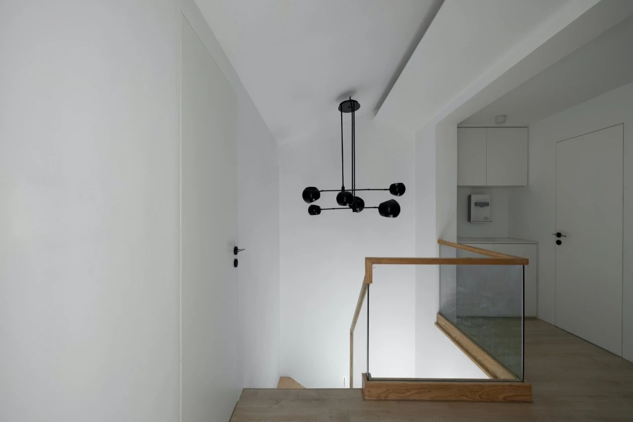 重庆明亮温淳的居住空间丨中国重庆-35