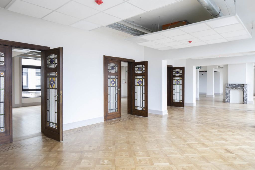 Poisonniers办公楼翻新项目丨比利时丨DDS+联合adr architectes-2