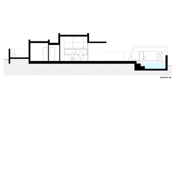 Cantilevered Porch House  Pepa Díaz-22