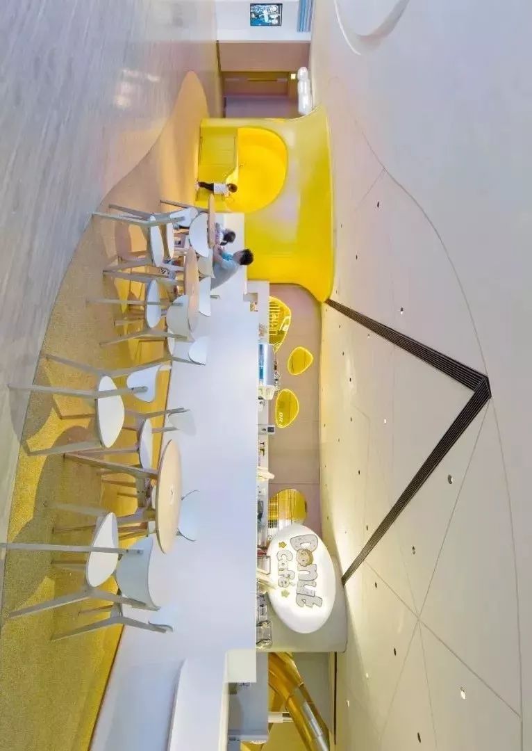 香港 K11 MUSEA Donut Playhouse | 亲子空间的新未来主义探索-12