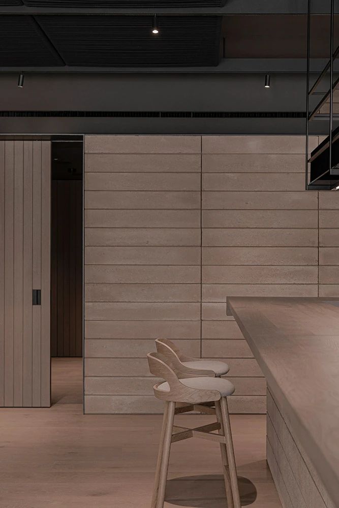 森林主题餐厅 Bosco de Lobos,Vibia 灯具展厅丨西班牙丨Francesc Rifé Studio-0