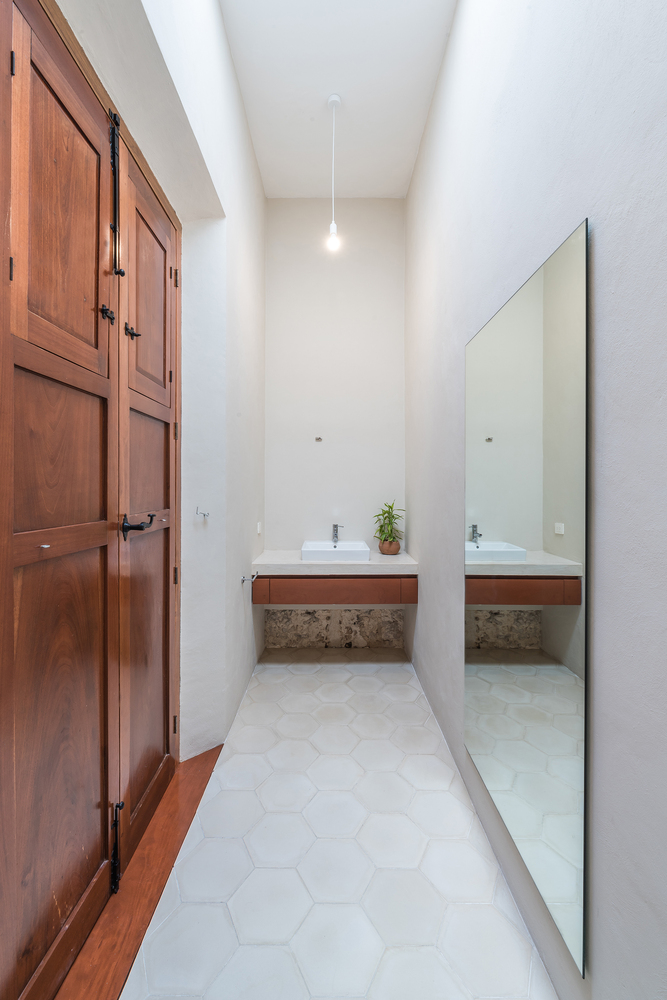 墨西哥 50 年代住宅的现代翻新-47