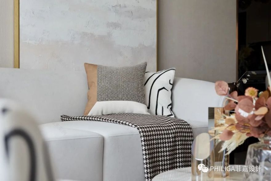 远洋·沁山水样板间 | 简约东方韵致,自然奢华空间-4