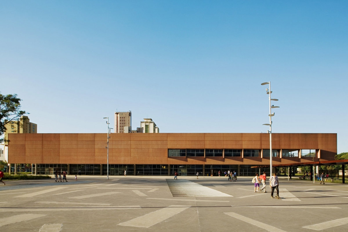 巴西圣保罗彩色图书馆-10