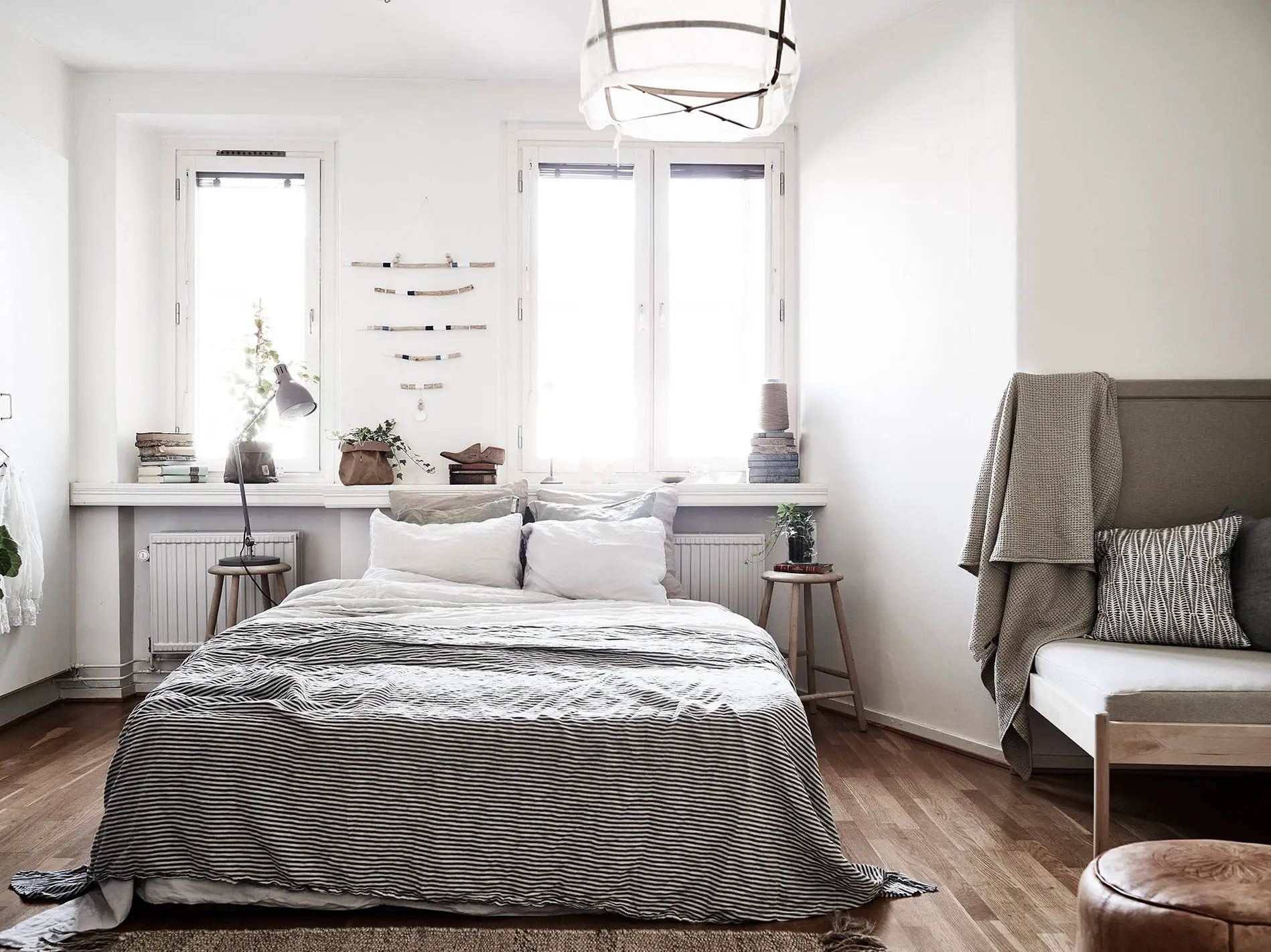 27 平米小公寓 | 一椅一床的巧妙布局-3