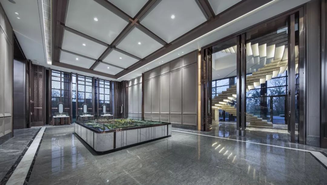 中国红惊艳徐州!绿地特色小镇震撼空间设计揭秘-9