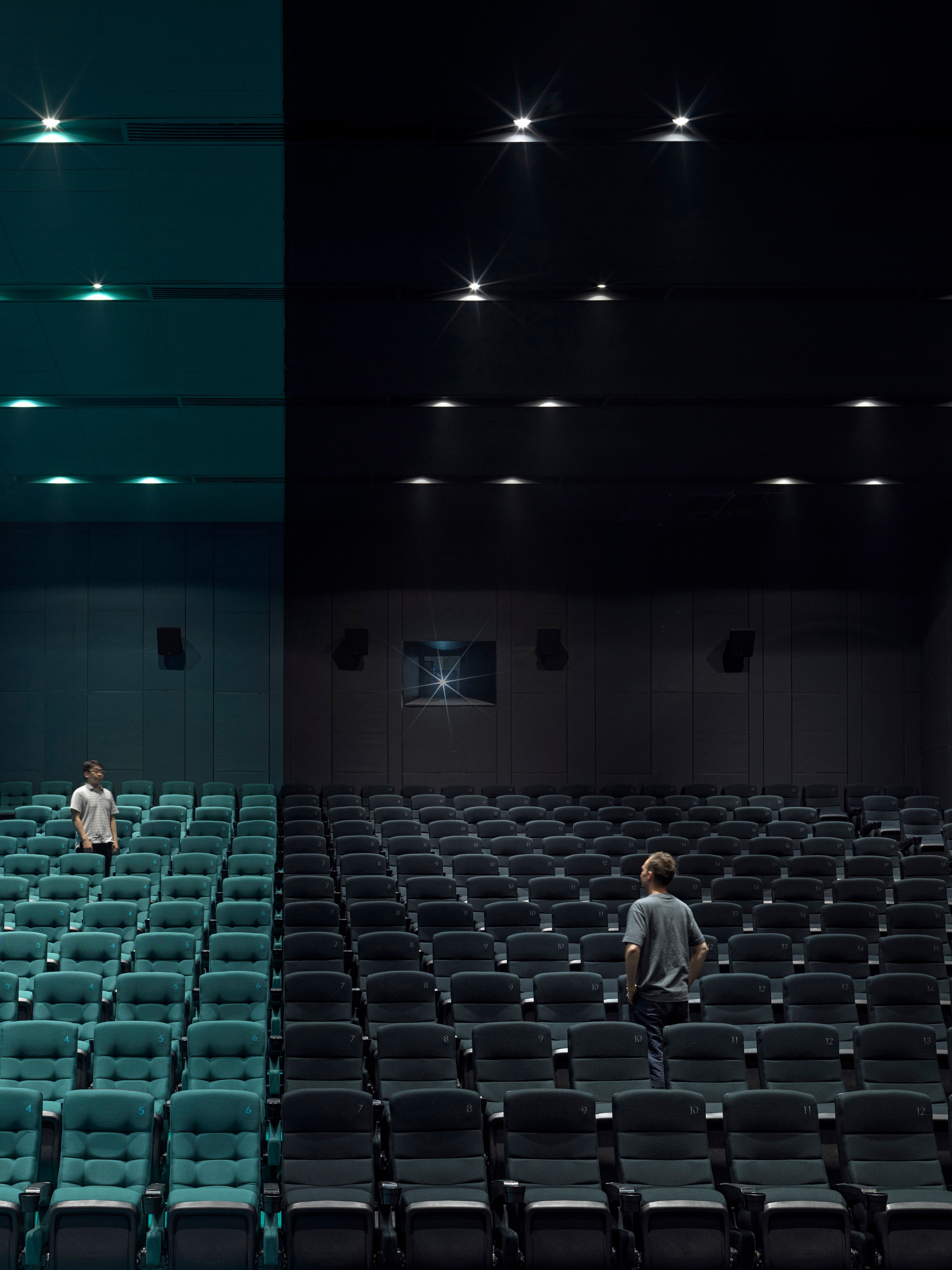 长江太阳里电影院 XianLaBotanicaCapitalandMall | 颠覆传统的红色电影世界-25