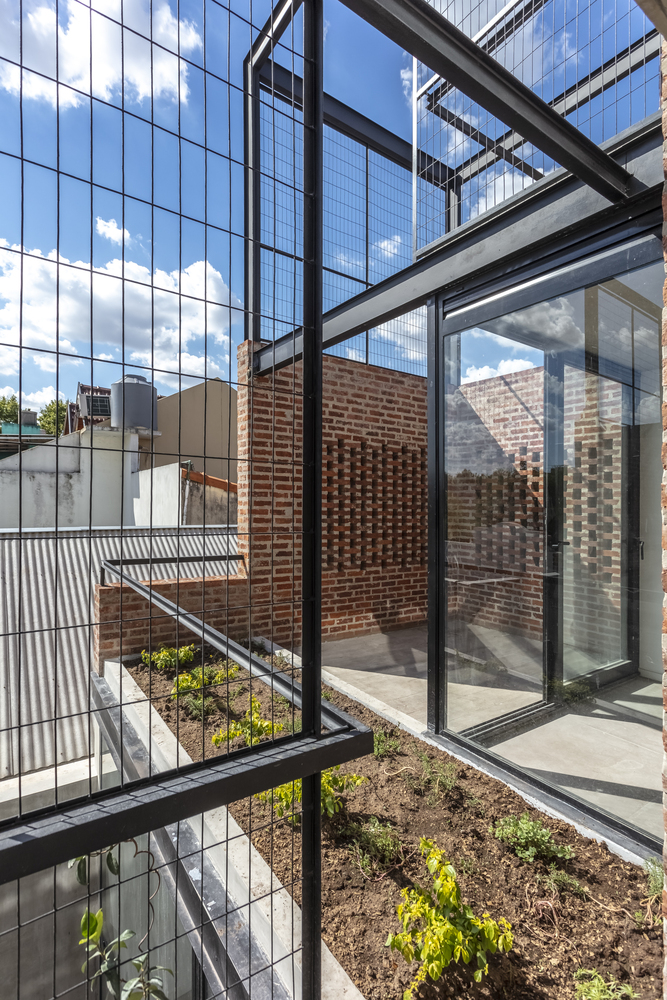 阿根廷 Saavedra 区 MA 4519 住宅楼·紧凑空间的创新设计-31