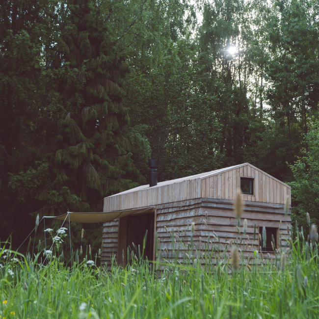 Избушка волонтера（志愿者小木屋）丨АРХДВОР-21