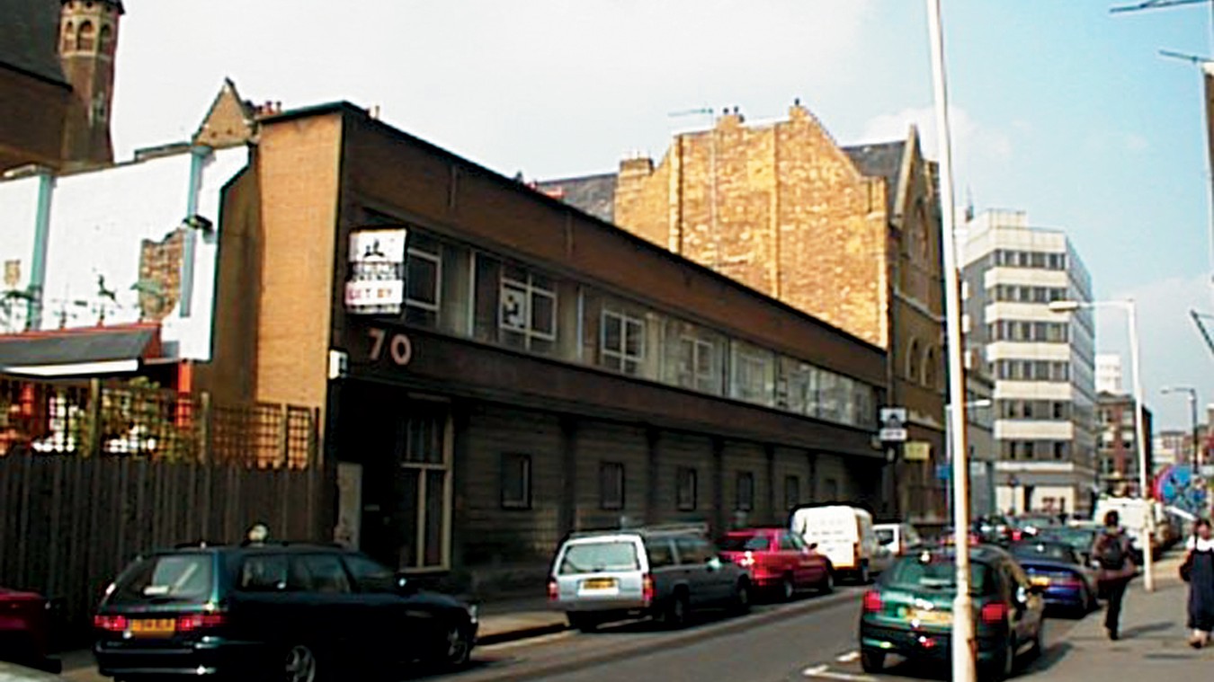 100 Projects UK CLT-4