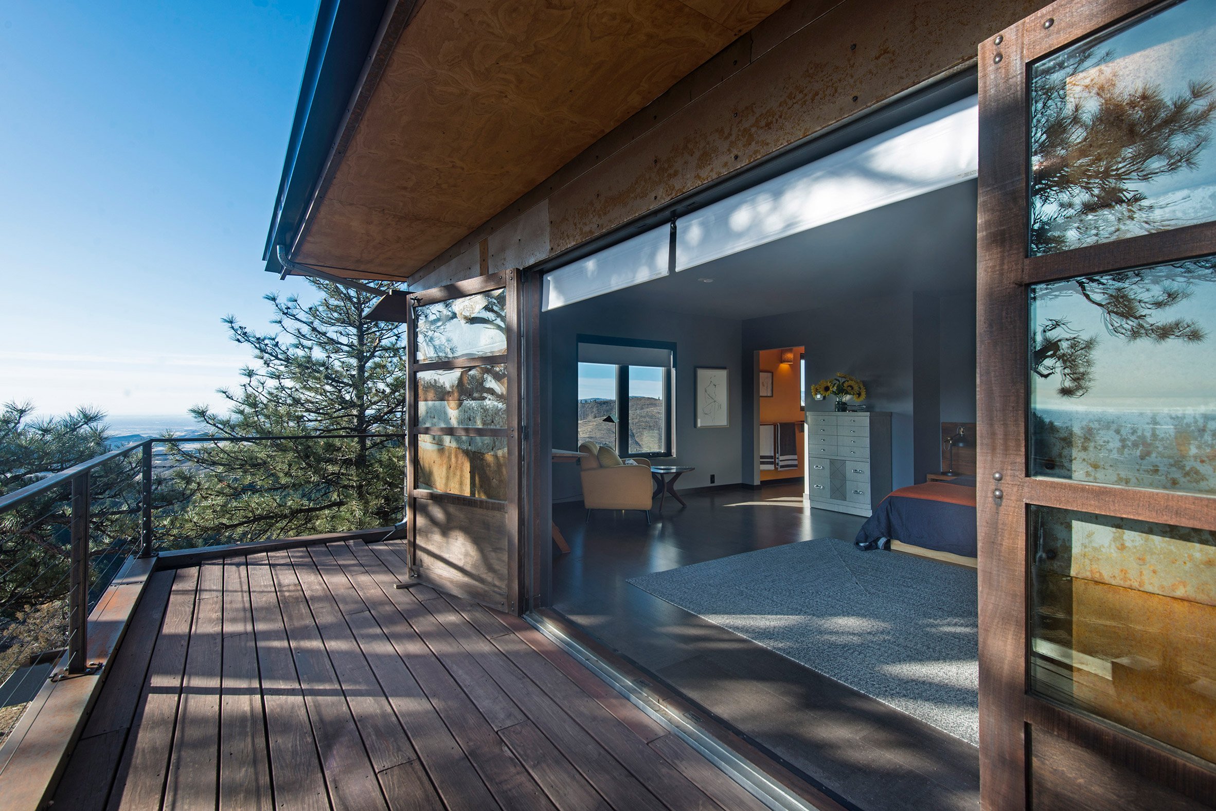 MAAD Peak House | 耐候钢打造的环保现代住宅-40