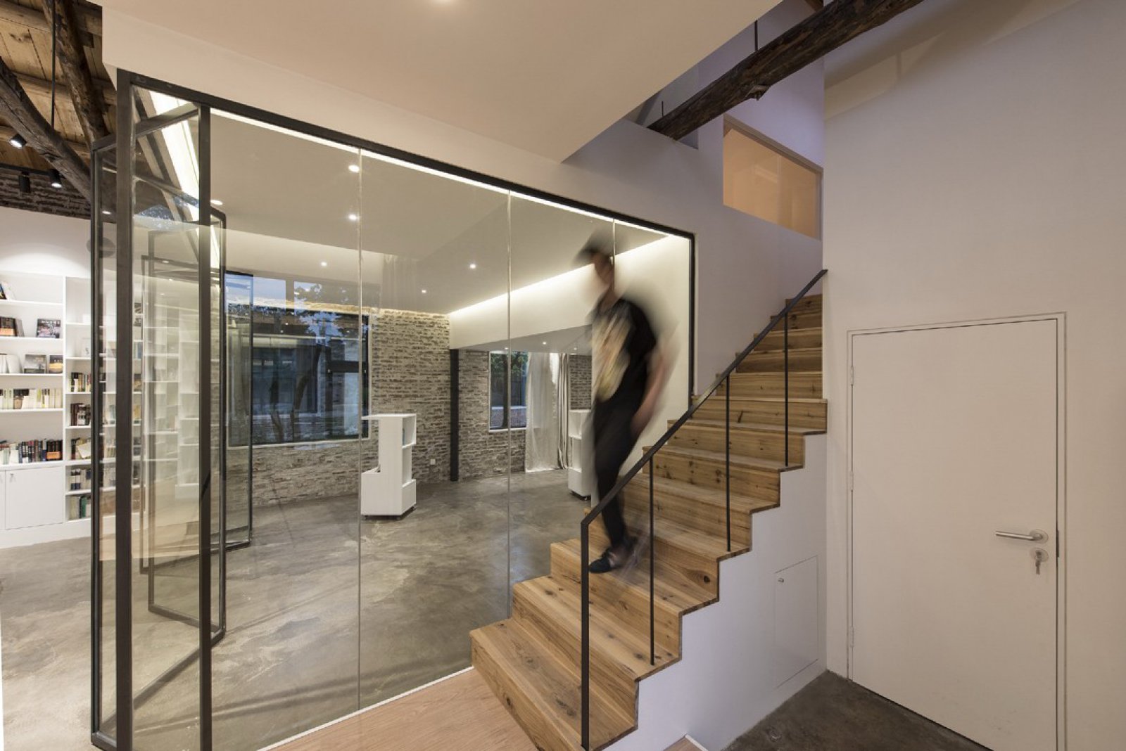 小城故事——两座旧厂房的新生  未来以北工作室-31