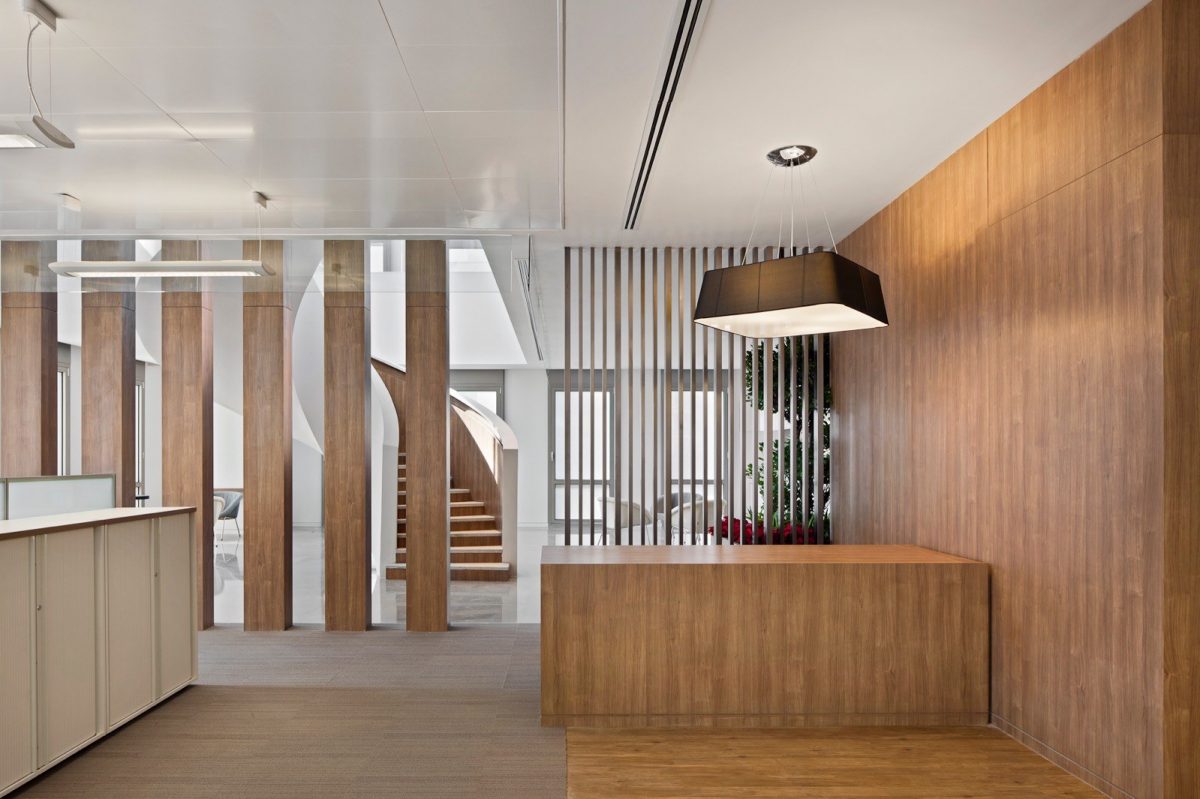 漕河泾开发公司总部			-1