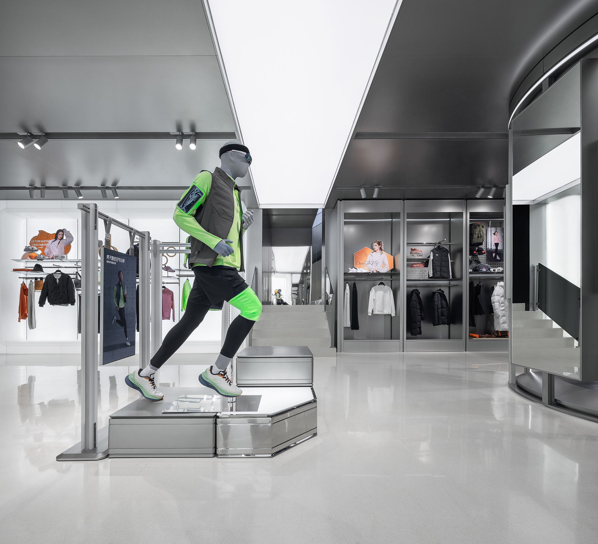 王府井安踏旗舰店丨中国北京丨STILL YOUNG-23