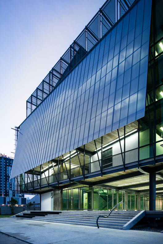 泰国 Silpakorn 大学地标性建筑-40