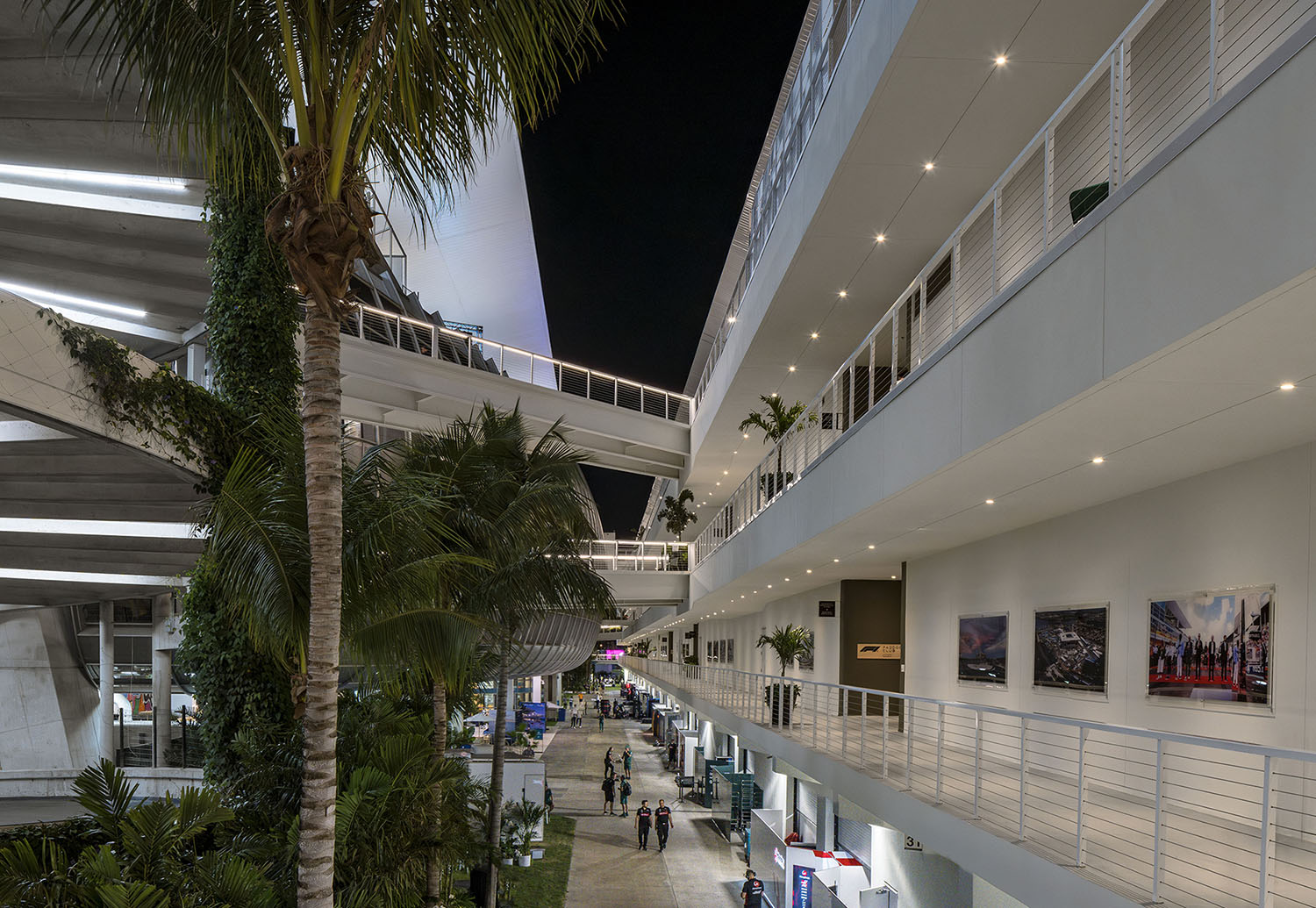 FORMULA 1 CRYPTO MIAMI GRAND PRIX | ROSSETTI-17