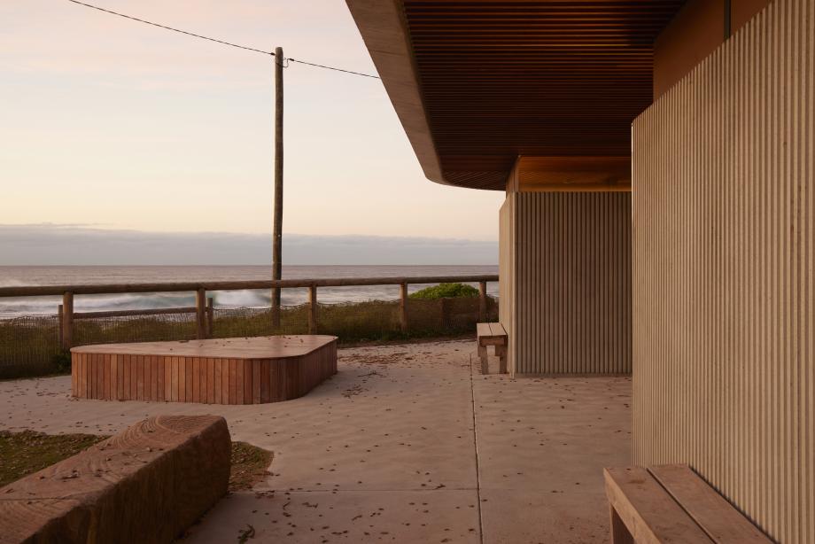 Mona Vale Surf Life Saving Club | 自然与社区的完美融合-14