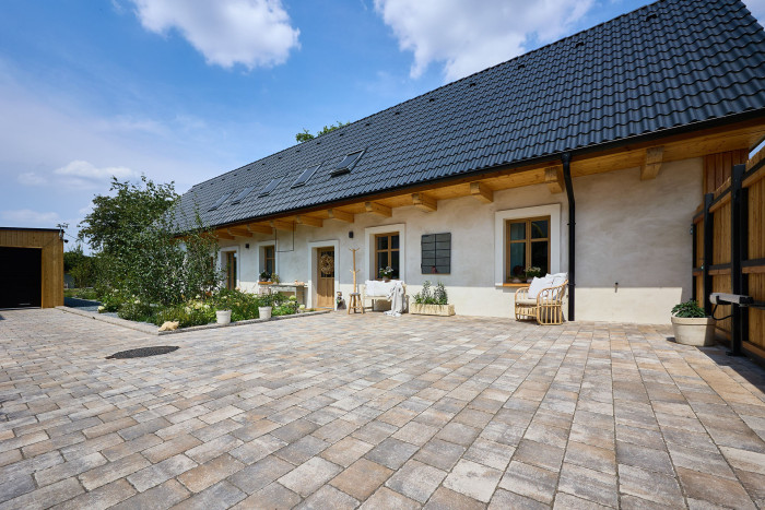 布尔诺绿山原城市蓄水池历史供水区域重建丨捷克丨David Prudík 建筑师工作室-12