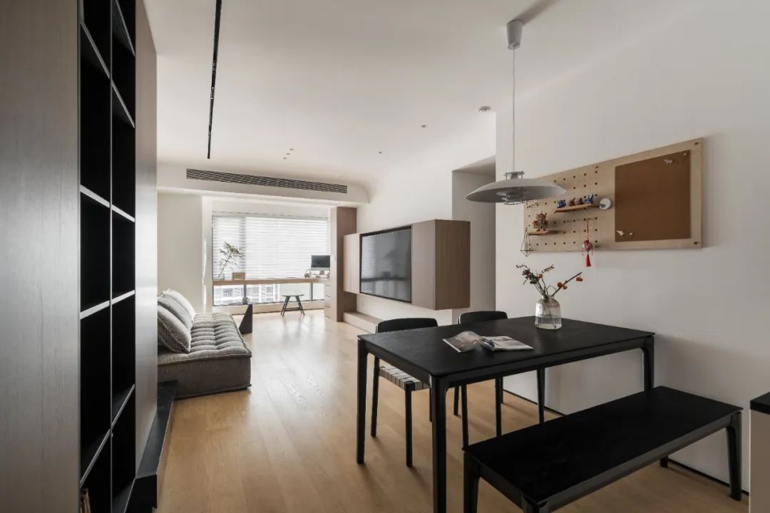 88㎡平层,精装改造原木极简家丨罗利,曹琛-31