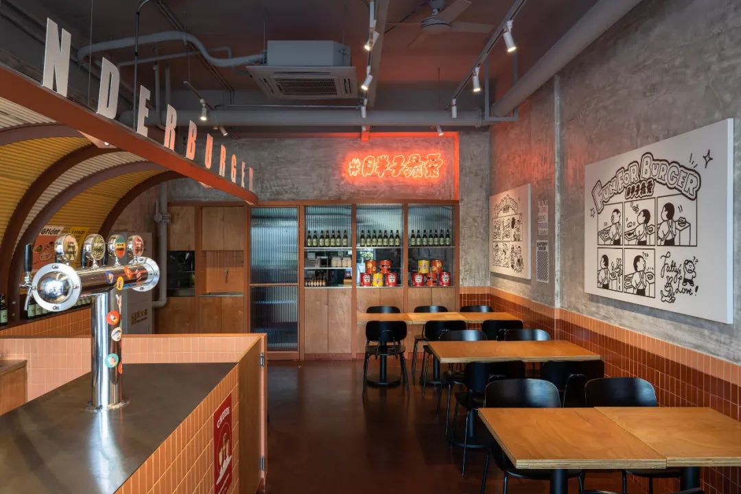 上海大学路绞肉机汉堡店,打造轻松活力的街头氛围-17