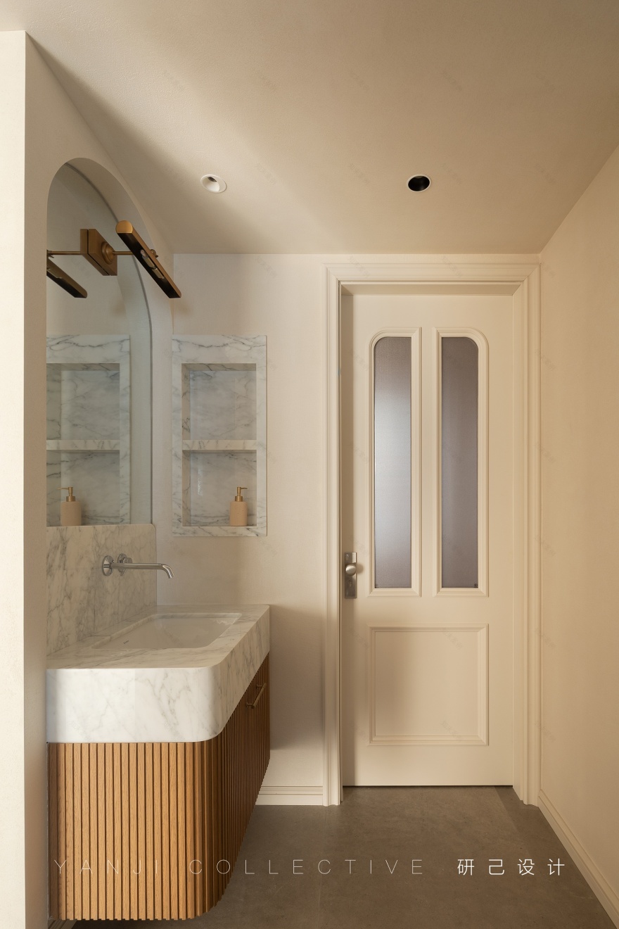 研己实景 · 当法式没有角花!143平诠释优雅质感的家丨中国北京丨研己设计-37