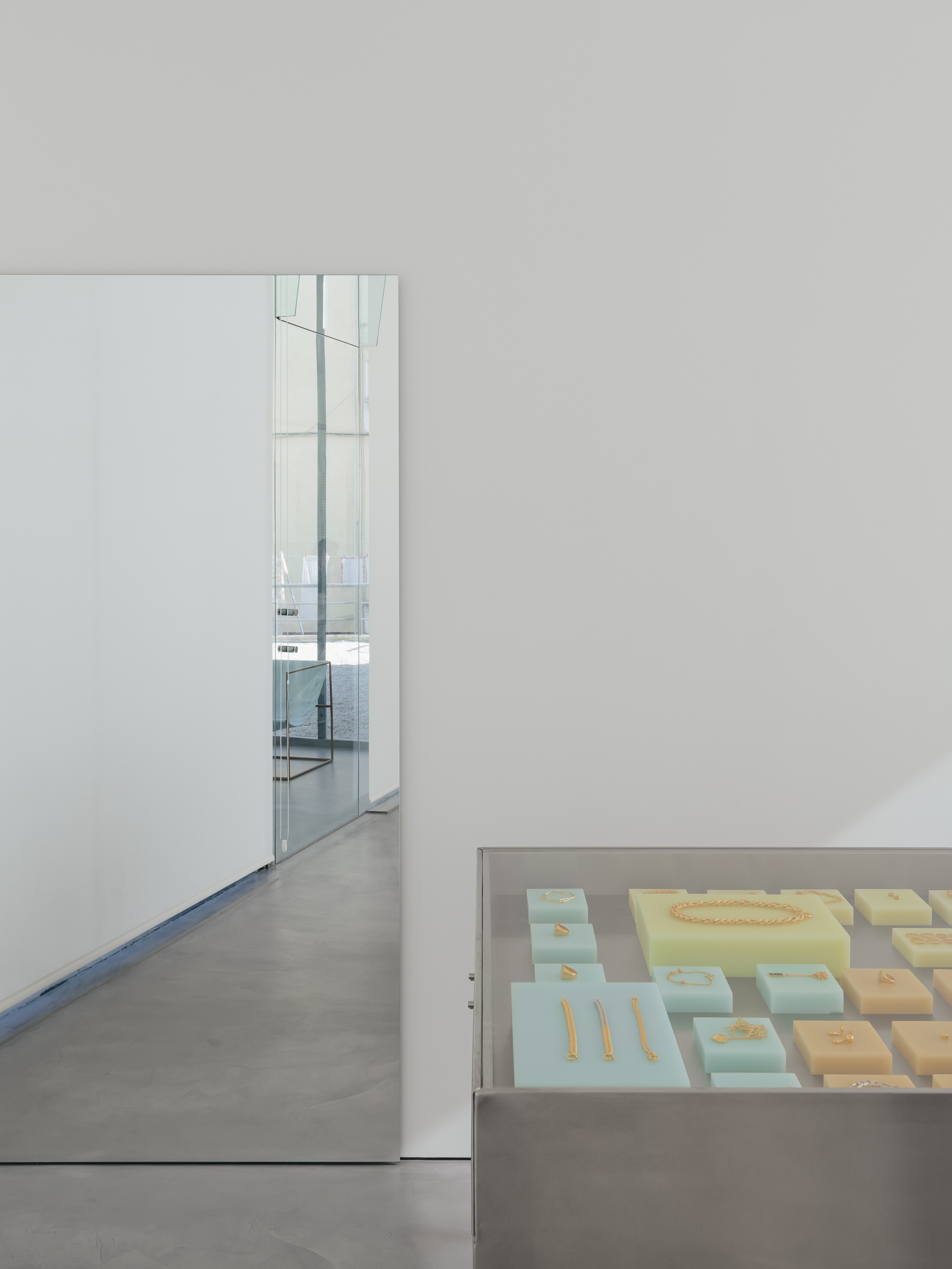 Cinco 线下珠宝办公室与展厅丨葡萄牙丨Branco del Río,Arquitectos-13