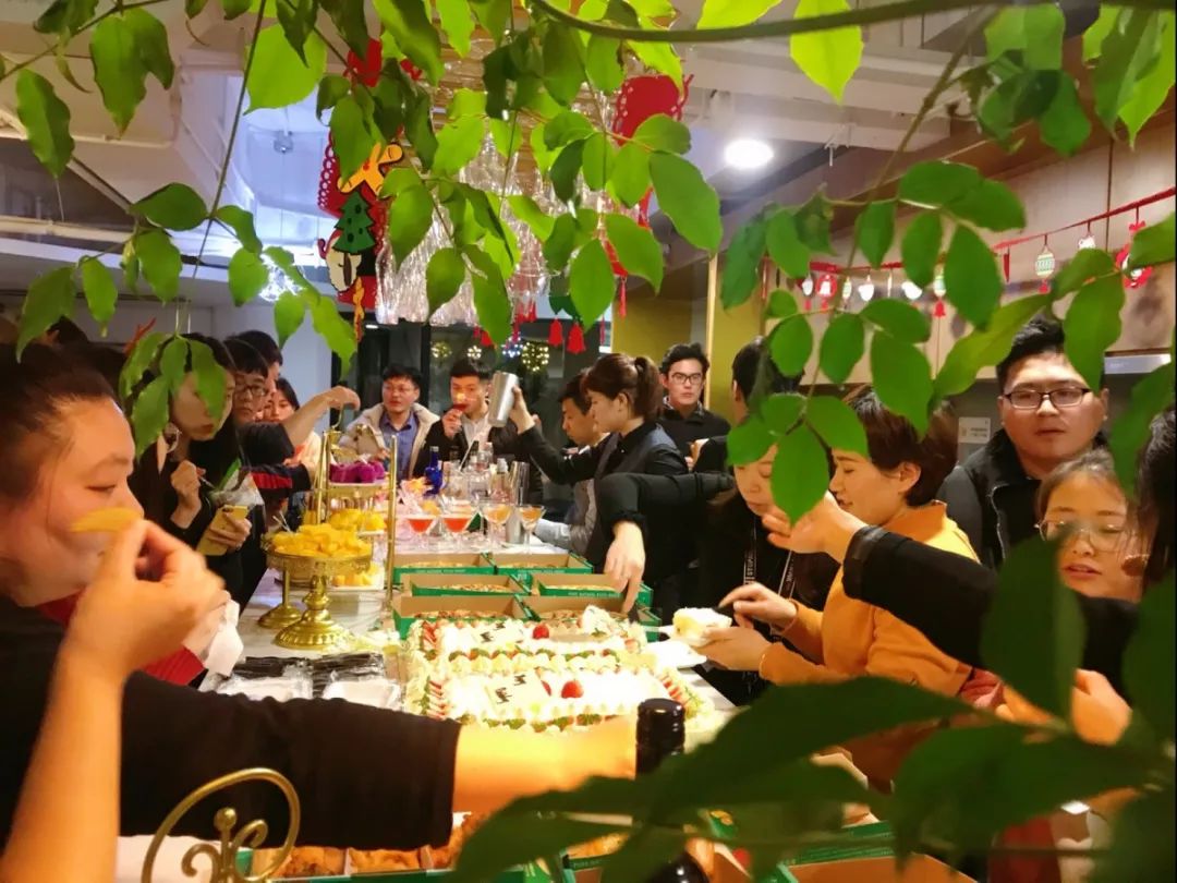 帝奥圣诞狂欢，室内设计营造节日氛围-53