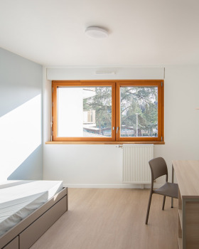 公寓及学生宿舍丨法国丨Margot Duclot Architectes