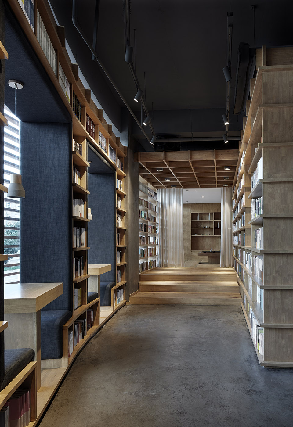 城市中的一缕新鲜空气 & 保定新华书店/ 风合睦晨空间设计-47