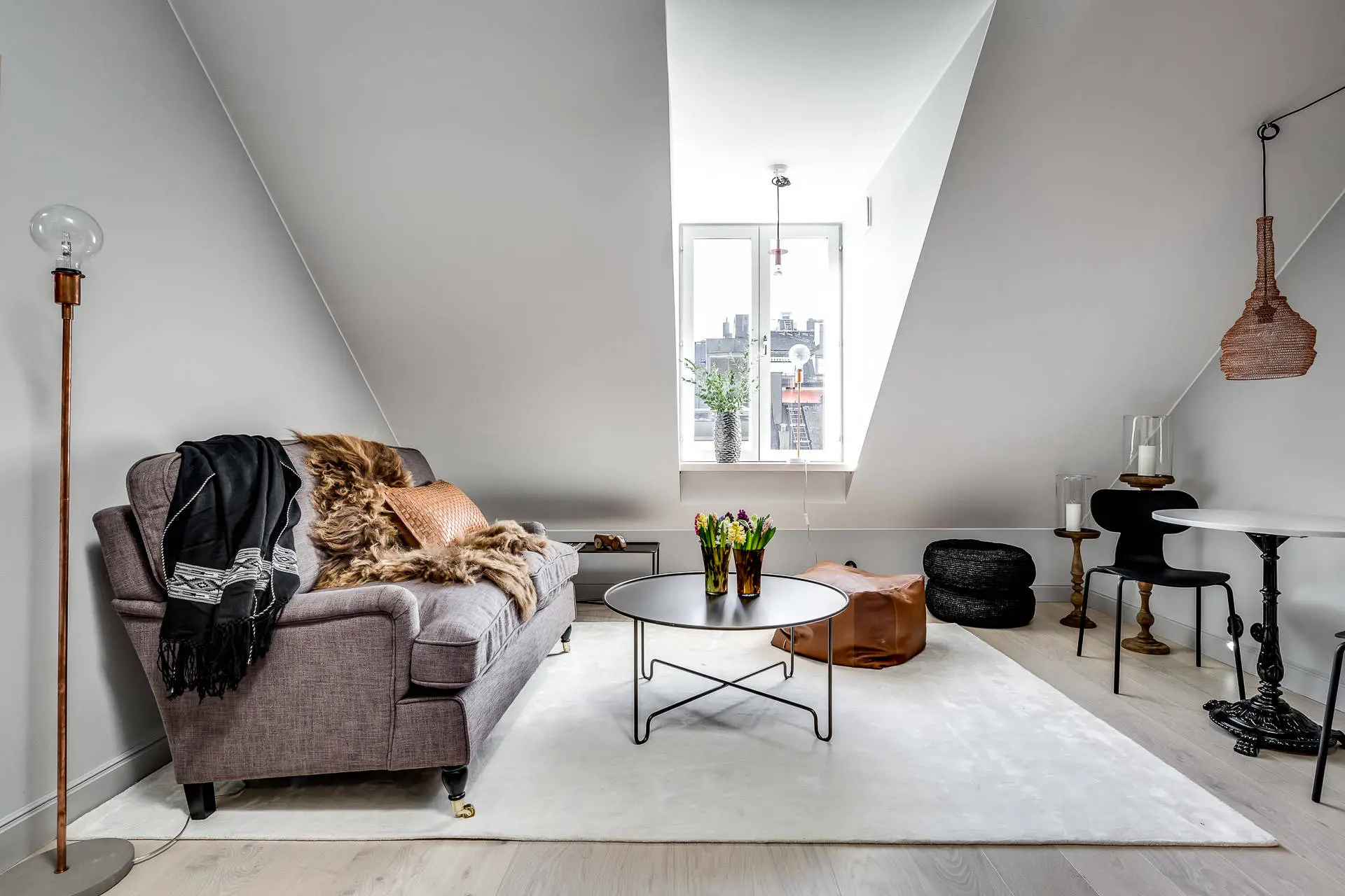 同一大厦内的三套风格统一又各具特色的公寓设计-28