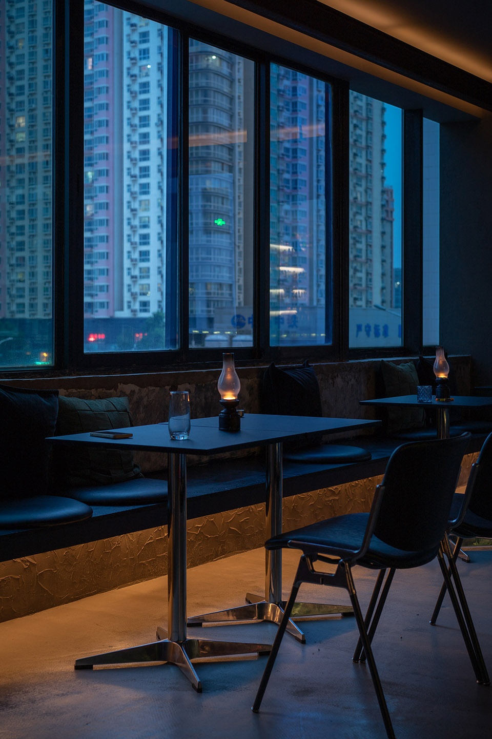 Imagine 酒吧 | 旧材新用，焕发蓬勃生命力-61