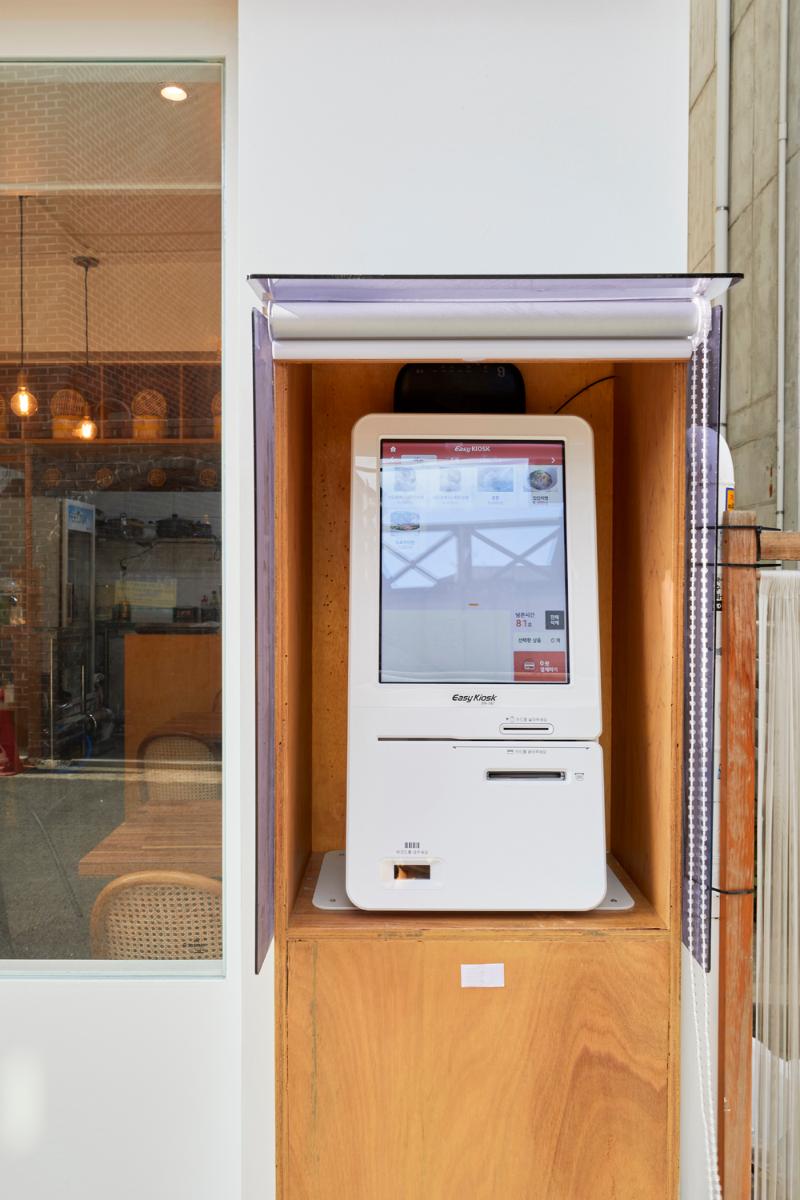 简约 7 坪韩式餐厅，展现精致美食空间-6