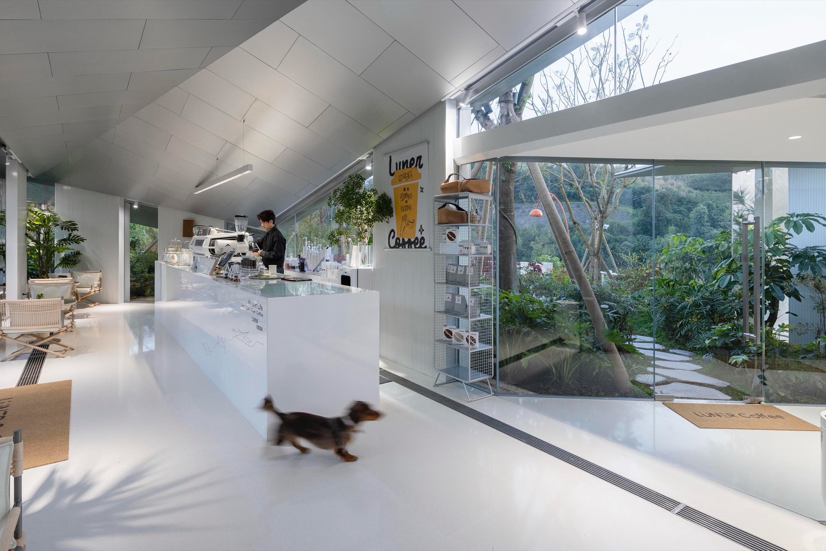 重庆麓悦江城咖啡厅丨中国重庆丨万华研发 + 直现建筑-26