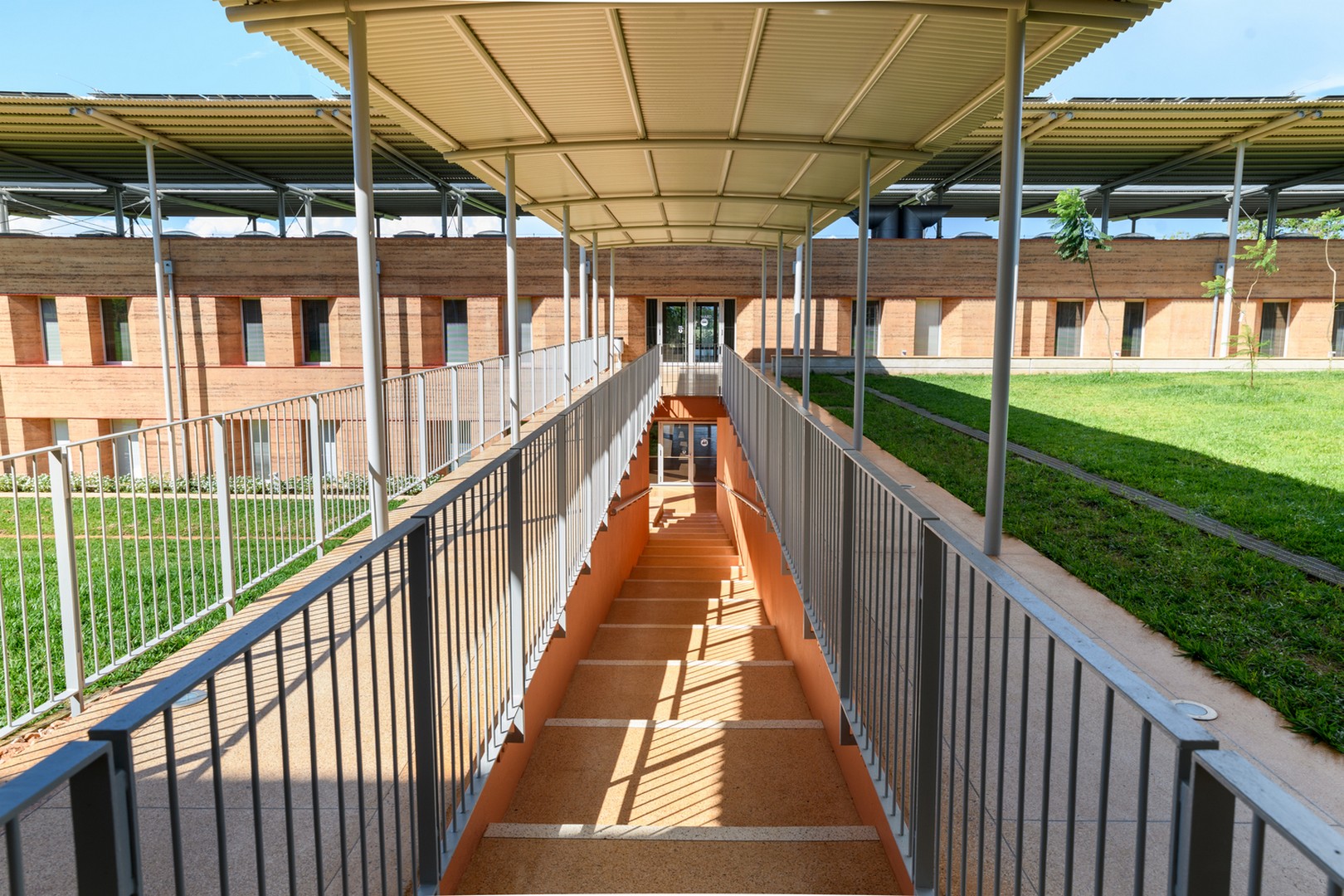 乌干达儿科手术卓越中心丨伦佐·皮亚诺建筑工作室,TAMassociati工作室-26