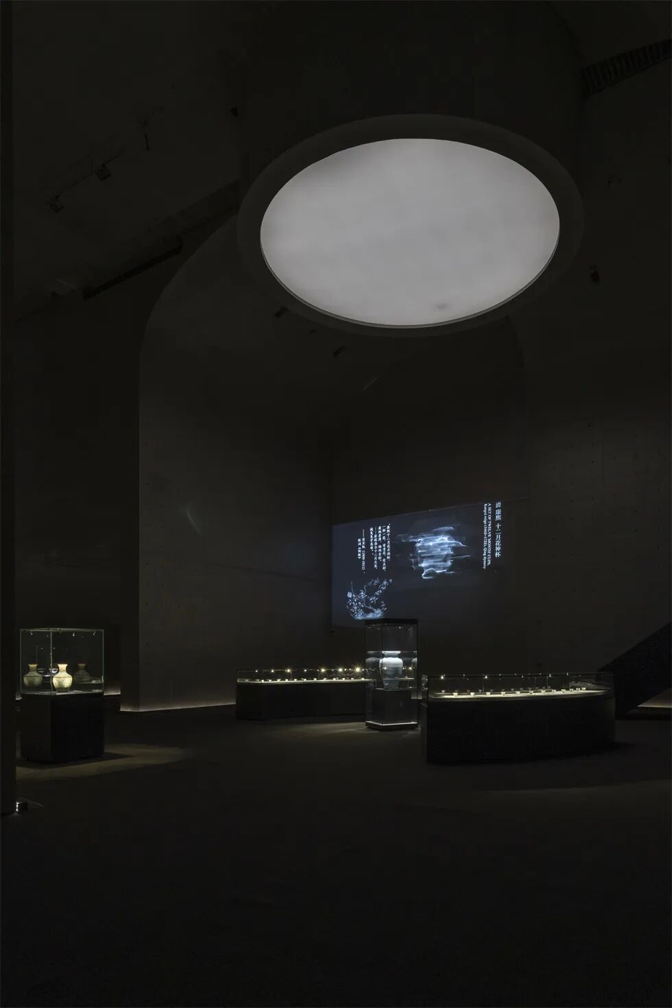 RDI瑞国际照明设计|以光为引重构时空——解码龙美术馆天地大观展中的时空叙事密码-23