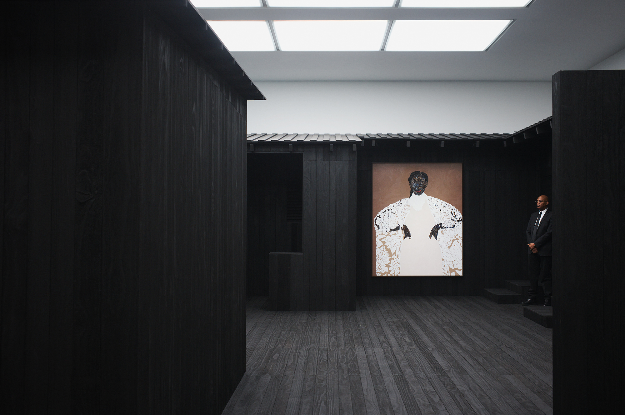 Awulai Ashia & Nkyinkyim Exhibition at Gagosian / DeRoche Projects-15