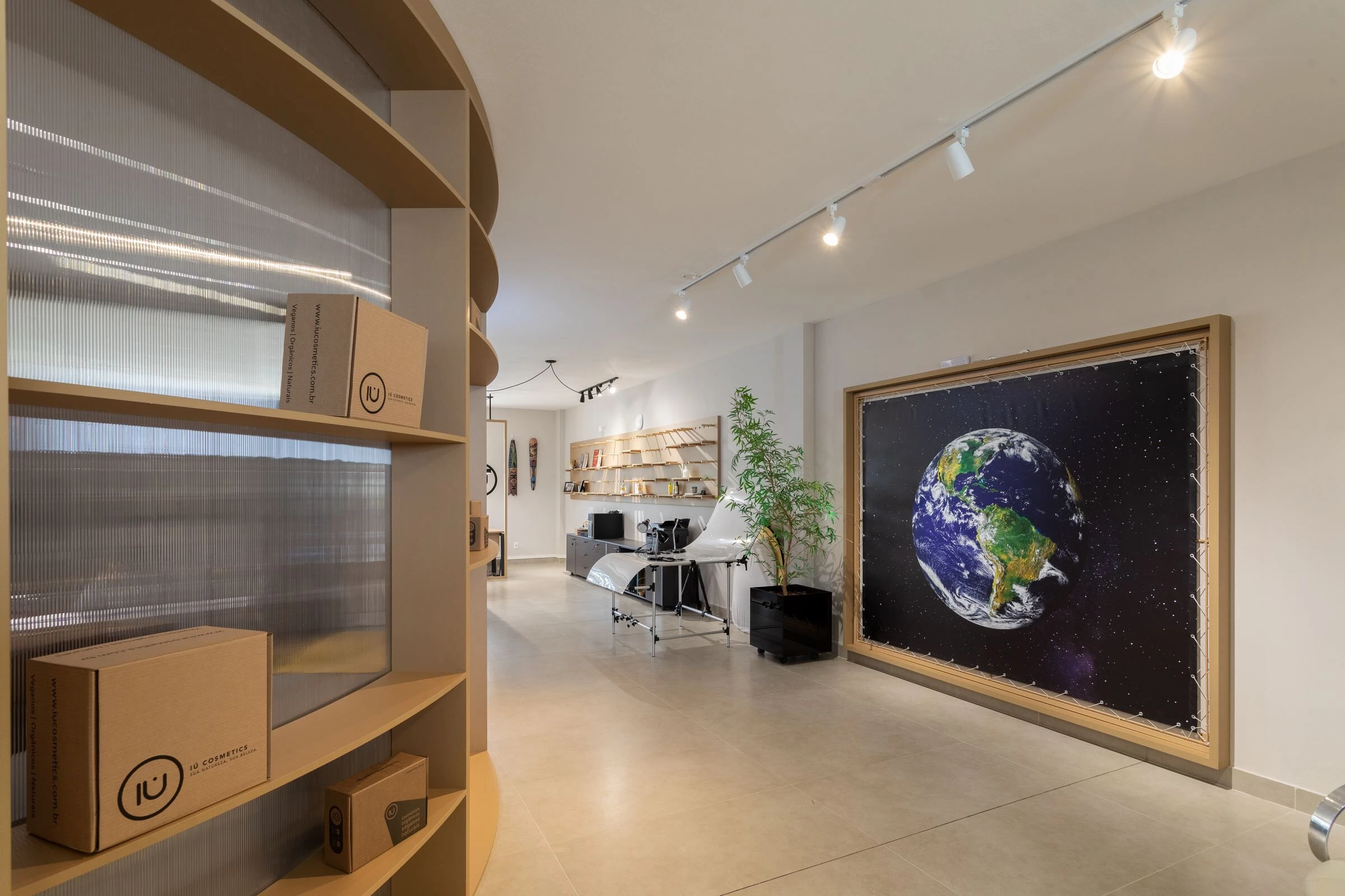 IÚ Cosmetics 商店丨巴西南里奥格兰德丨Studio FAV-32