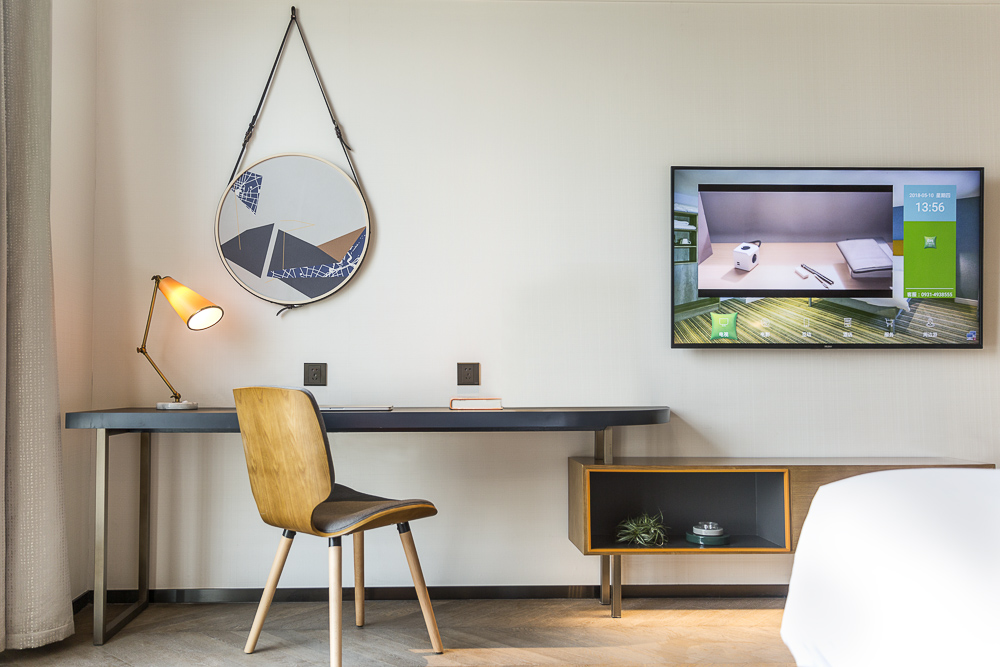 Ibis Style Guestroom Design -4