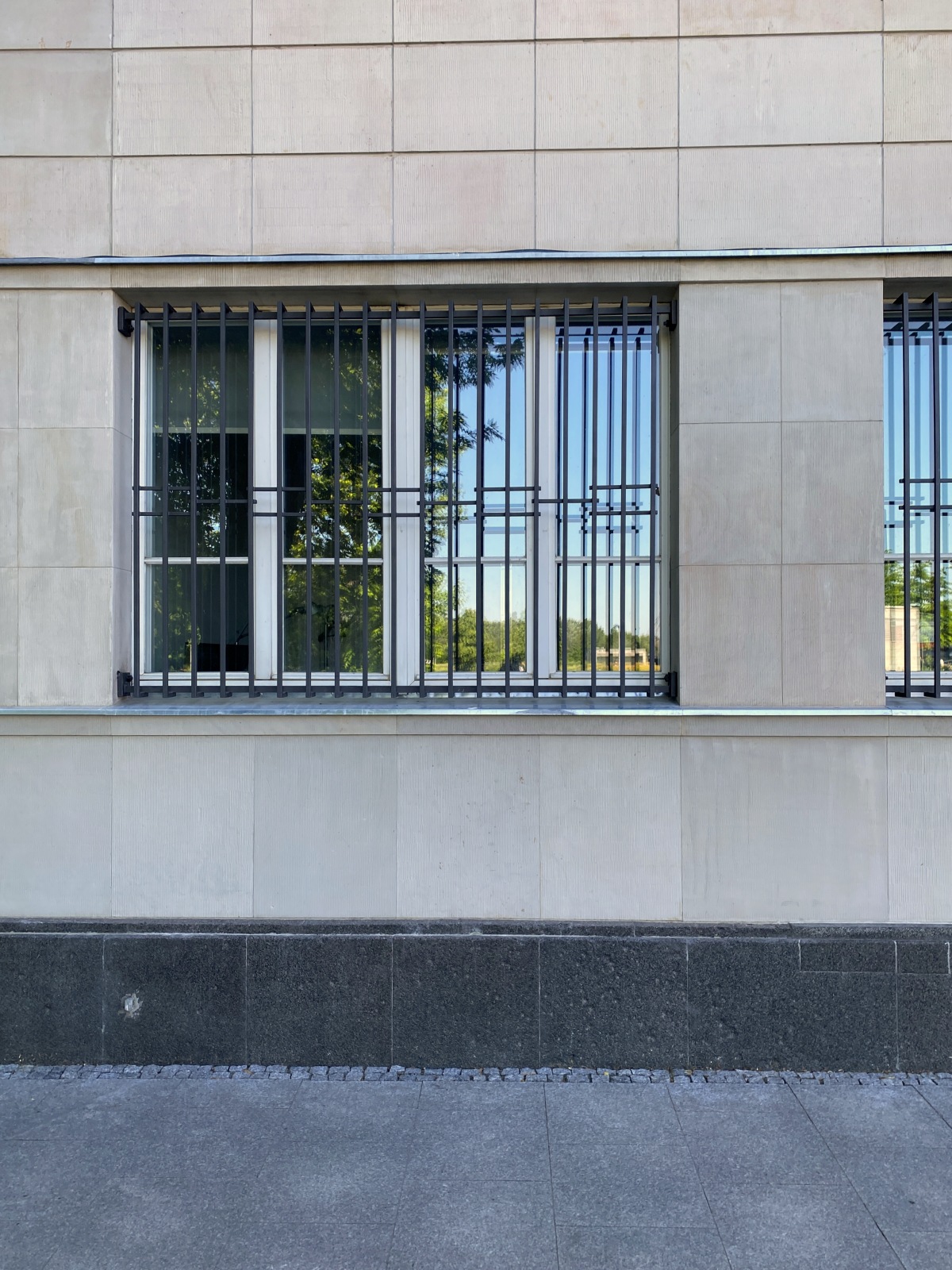 华沙波维什卢发电厂行政大楼外立面翻新丨波兰华沙-55