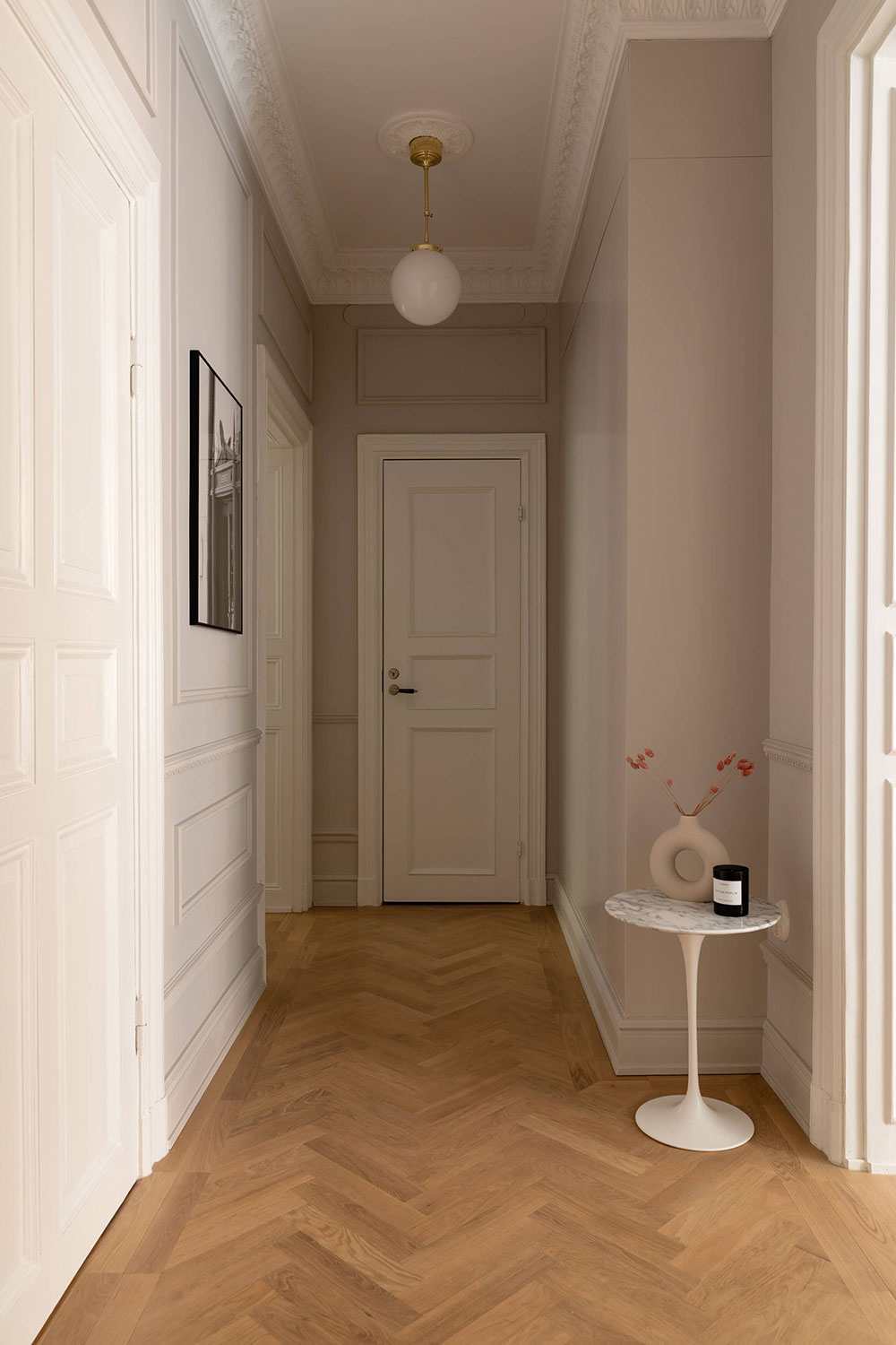 斯德哥尔摩优雅公寓 | 古典与现代的完美融合-24