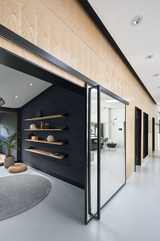 贝尔格莱德Dedinju带木质格栅结构的顶层公寓丨Studio Autori-45