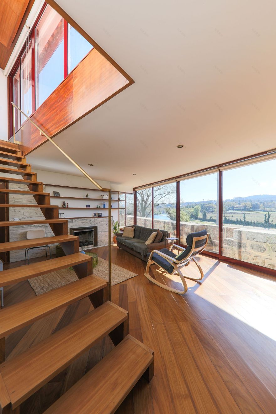 116B 公寓丨葡萄牙丨André Simão & Nuno Bessa-14