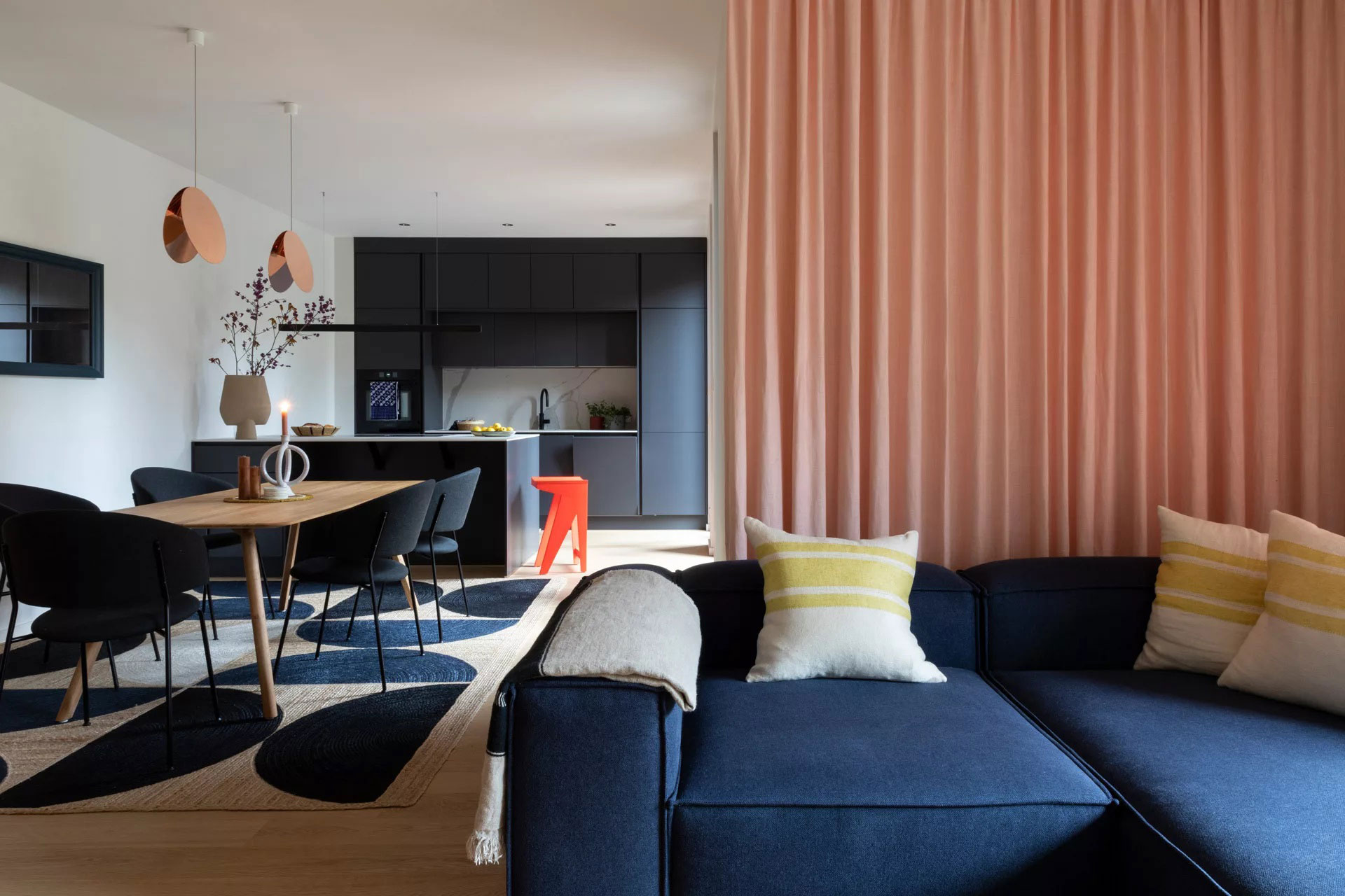 柏林多彩现代家庭联排别墅设计-6