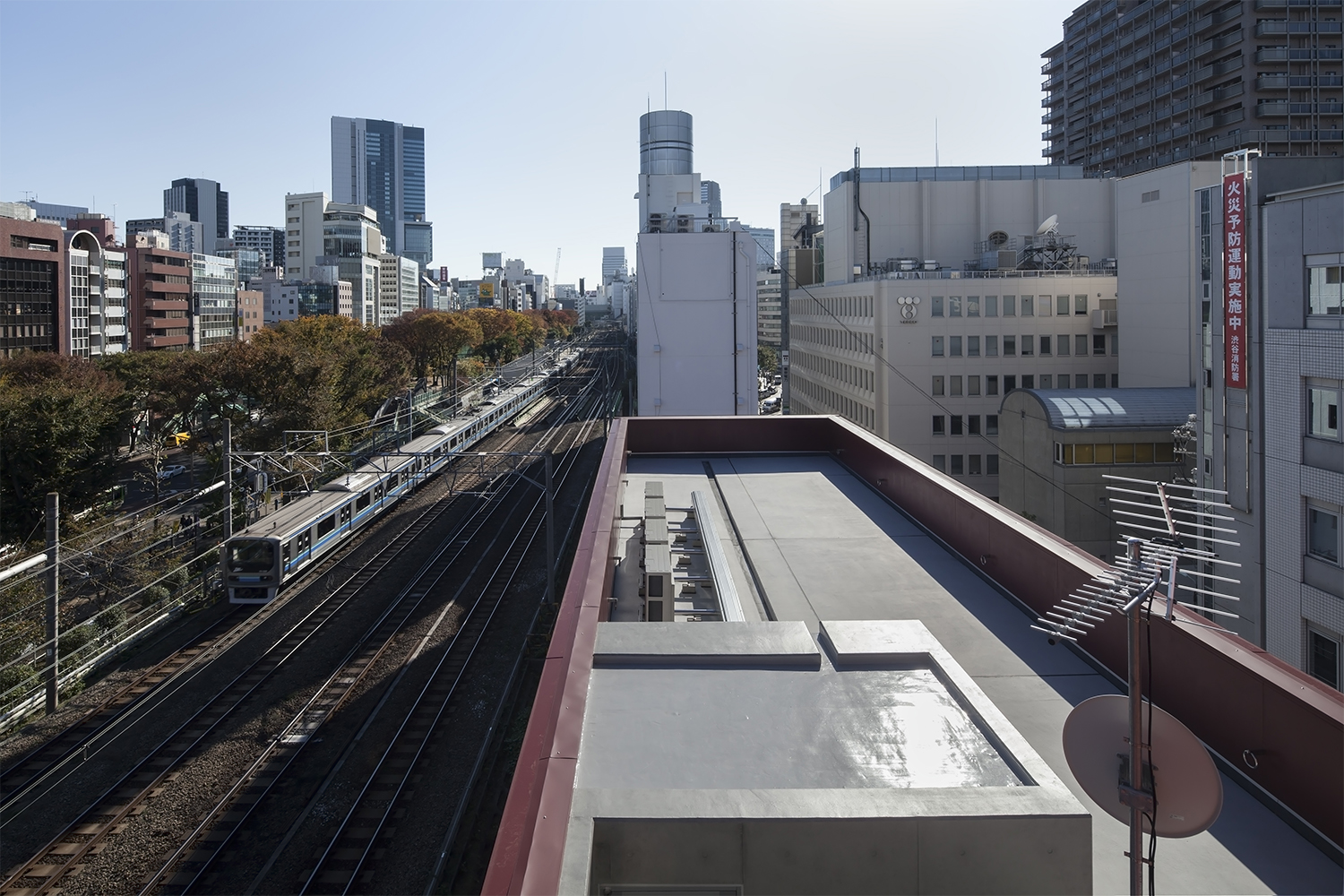 东京夕阳云建筑-28