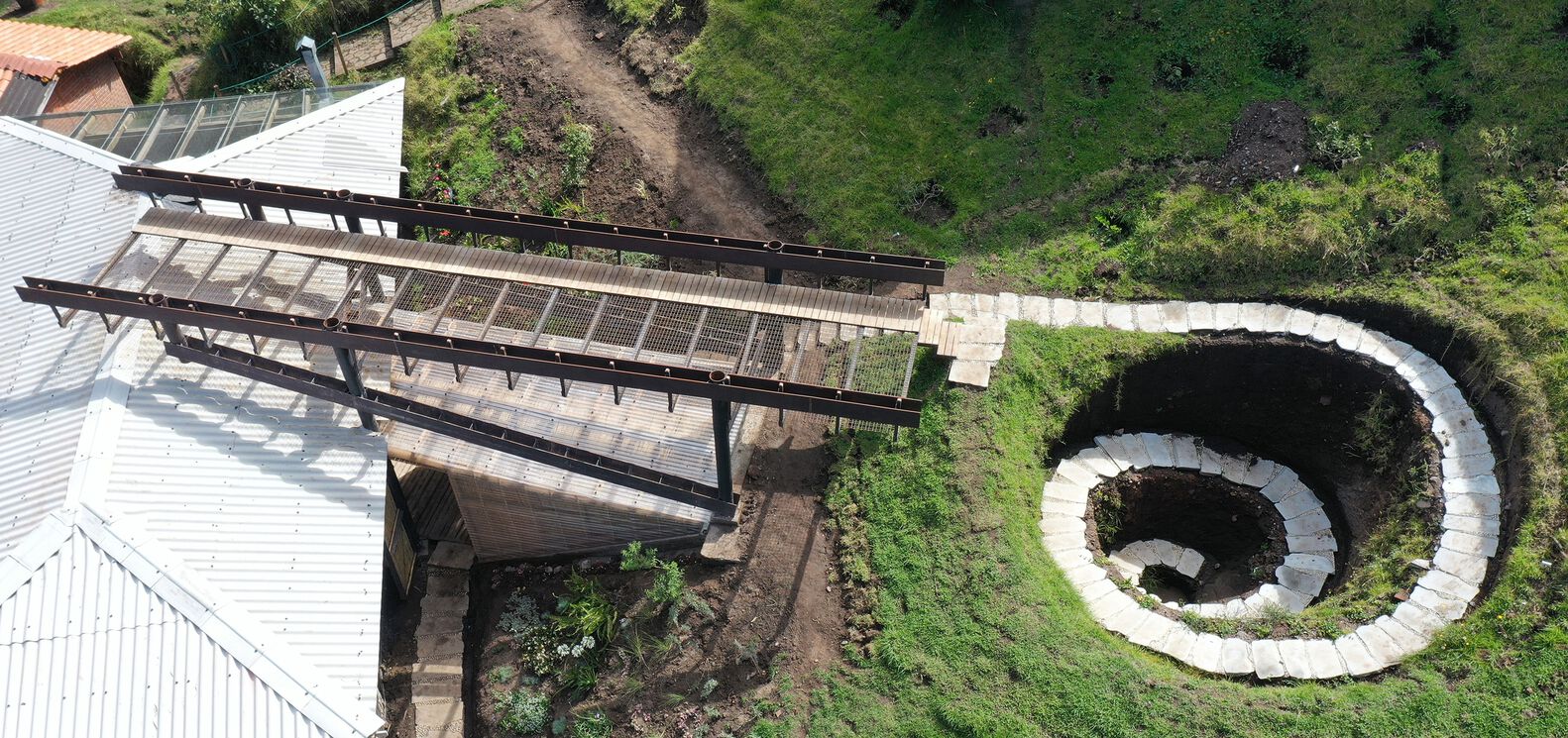 伊拉洛山中的天堂-12