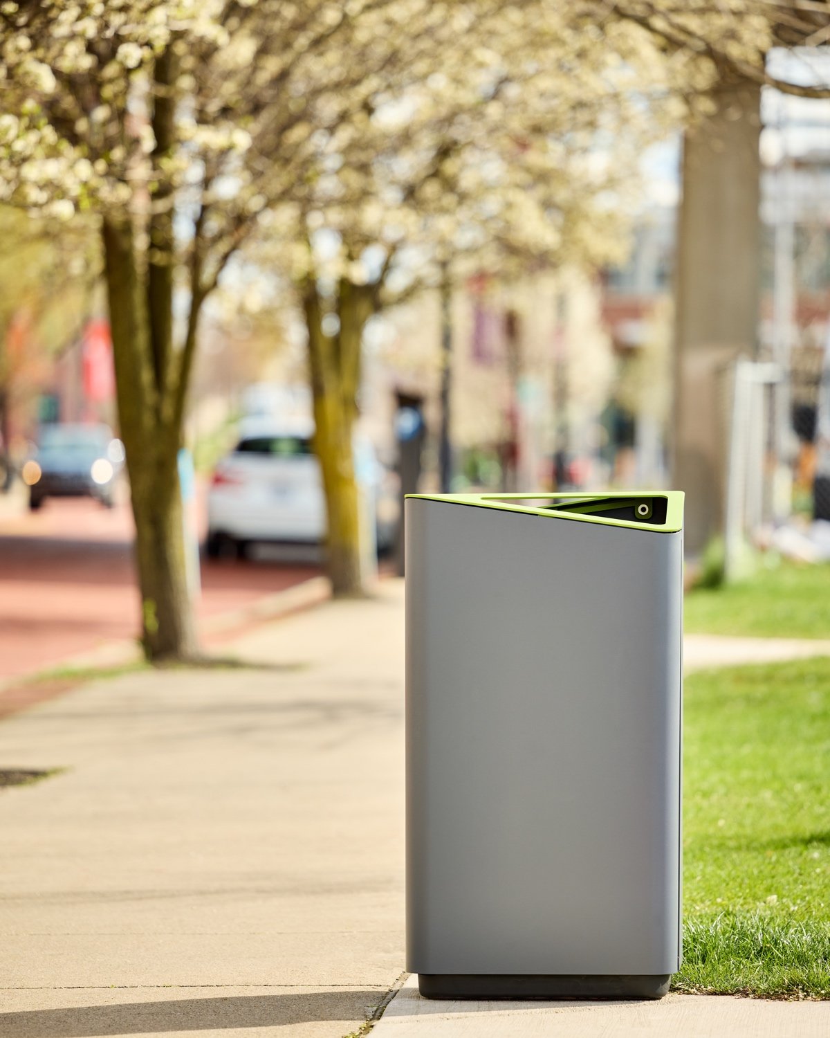 Rockford Litter Bins by Michael Welsh for Landscape Forms | Azure Magazine-2