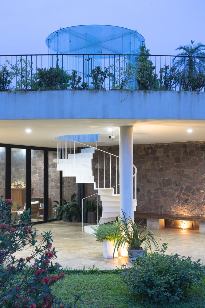 回归自然的现代乡村家园-47