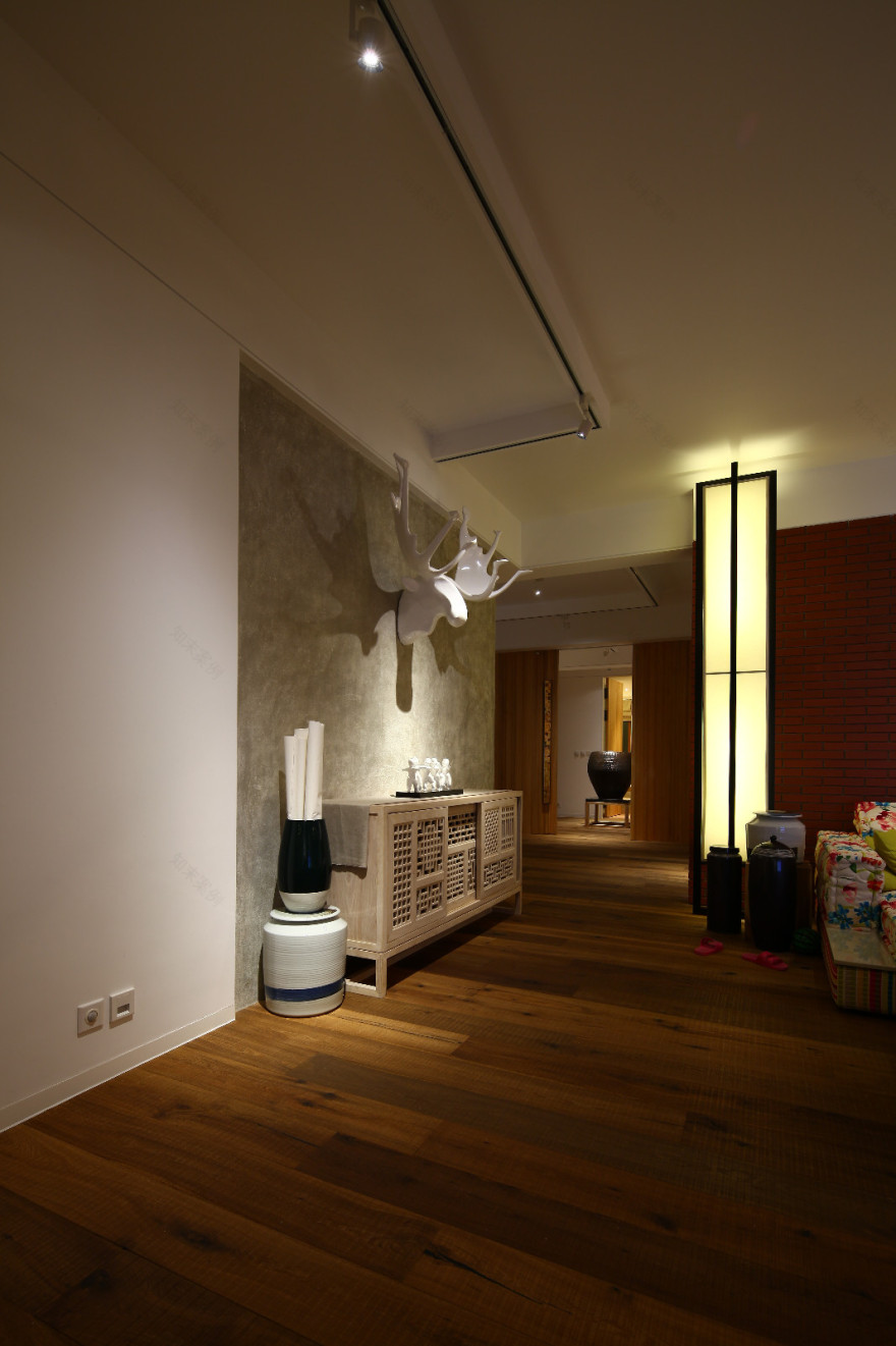 哈尔滨溪树庭院私宅 | 现代简约与自然元素的融合-24