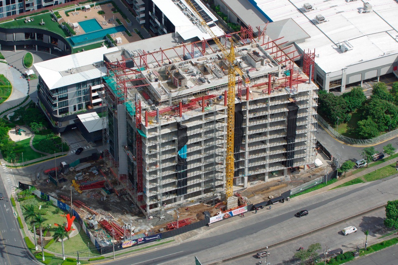 埃斯卡苏村中心大厦-13